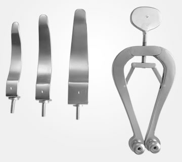 PARK ANAL RETRACTOR (WITH 3 PAIRS OF INTERCAHNGABLE BLADE FOR ALL AGE GROUPS)